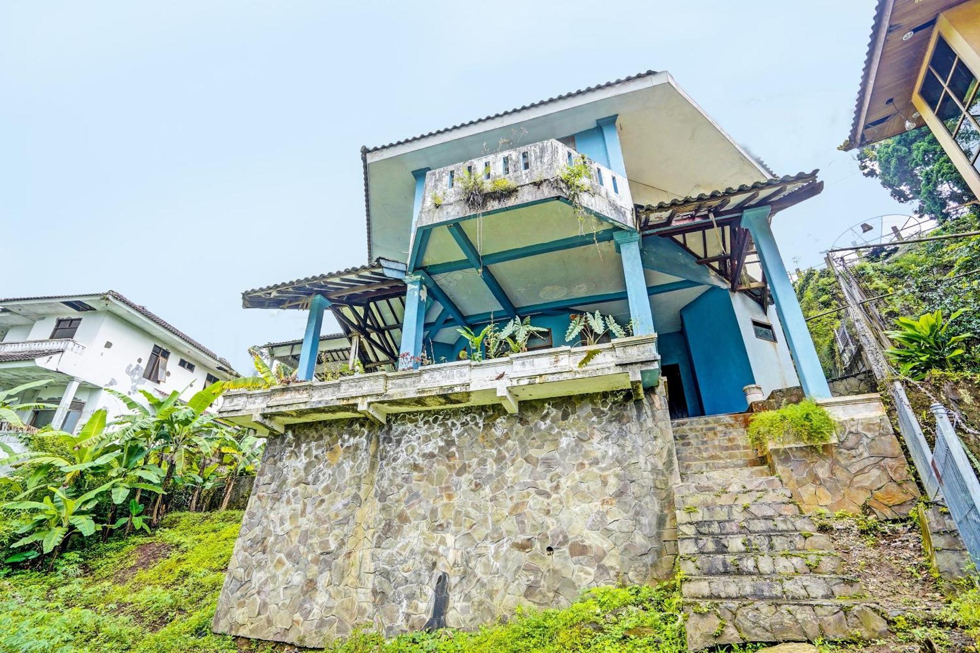 Spot On 92388 Villa Segi Delapan Prigen Exterior foto